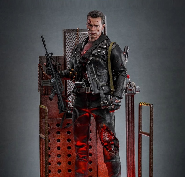Terminator T-800 от Hot Toys