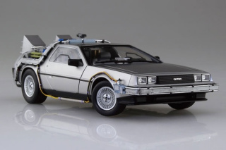 Delorean Time Machine от Aoshima