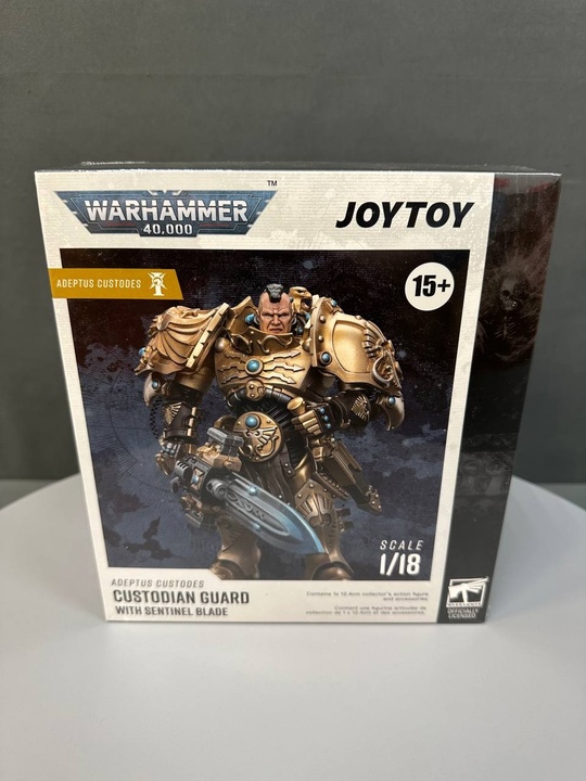 Adeptus Custodes Custodian Guard от 
 JoyToy