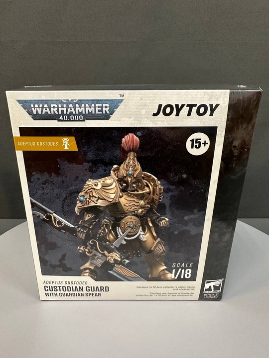 Adeptus Custodes Custodian Guard от 
 JoyToy
