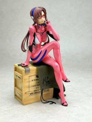 Mari Makinami Illustrious от Dragon Stone Studio