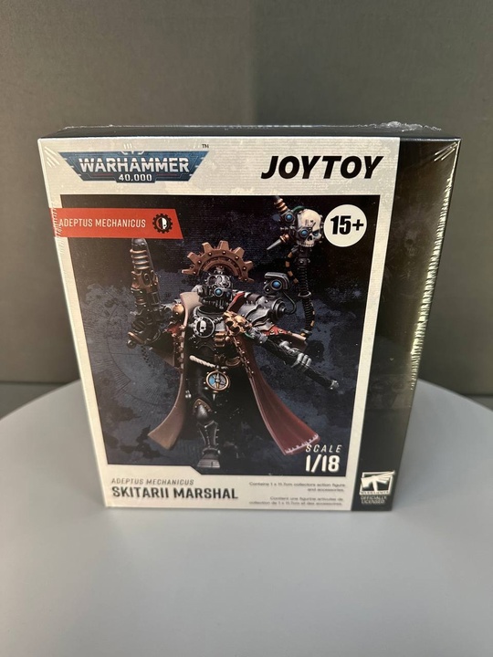 Adeptus Mechanicus Skitarii Marshal от 
 JoyToy
