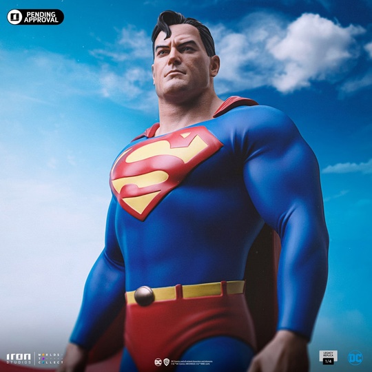Superman от Iron Studios